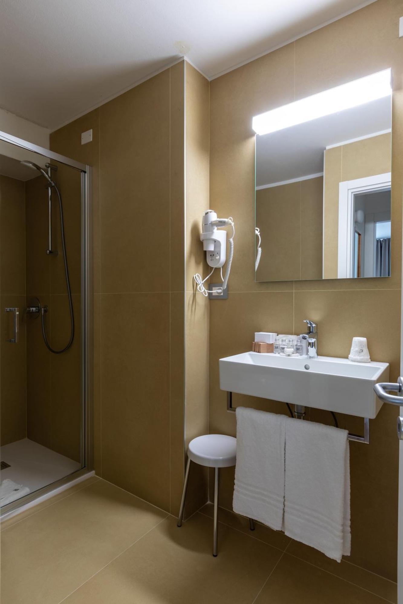 Appartamenti Corte Residence 博尔查迪卡多尔 外观 照片