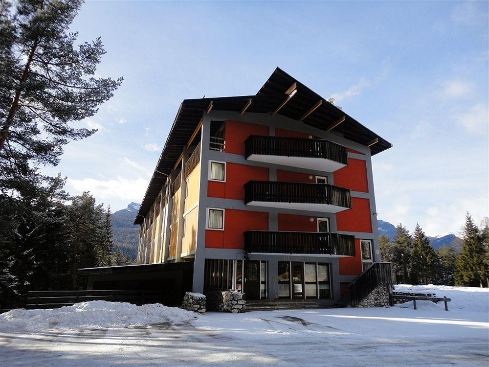 Appartamenti Corte Residence 博尔查迪卡多尔 外观 照片